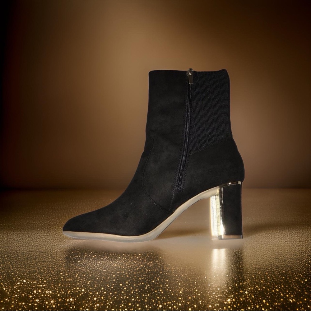 Iman Boots Black Sz 10W Zip-Up 4'' High Heel Ankle Bootie Party Office
